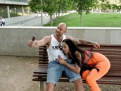 Gros cul, Queue, Branlette thaïlandaise, Léchez, Public, Chatte, Rasée, Nénés