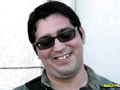 Большие сиськи, Минет, Брюнетки, Семяизвержение, Лизание, Пирсинг, Киски, Высокие