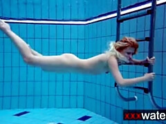 18 jahre, Leie, Bikini, Blondine, Nudist, Zierlich, Öffentlich, Jungendliche (18+)