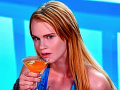 Erstaunlich, Bikini, Schwarz, Blasen, Handjob, Interrassisch, Natürlichen titten, Tätowierung