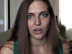 18 ans, Amateur, Sucer une bite, Brunette brune, Pov, Tatouage, Adolescente, Nénés