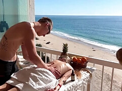 Enthousiasteling, Blond, Sperma in gezicht, Vingeren, Orgasme, Gezichtspunt, Tiener, Strak