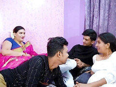 Enthousiasteling, Grote kont, Grote mammen, Handbeurt, Hardcore, Indisch, Natuurlijke tieten, Alleen