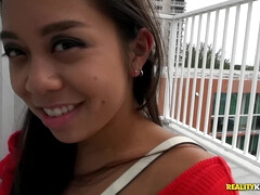 Leie, Asiatisch, Schlafzimmer, Blasen, Spermaladung, Aufs gesicht abspritzen, Absätze, Zierlich