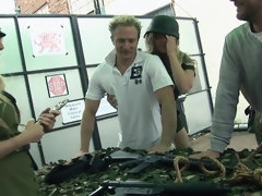 Blonde, Sucer une bite, Brunette brune, Faciale, Groupe, Hd, Mère que j'aimerais baiser, Jarretelles