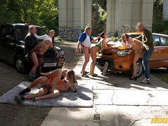 Большой член, Большие сиськи, Блондинки, На природе, Жесткий секс, Тату, Между сисек, Сиськи