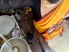 Cuarto de baño, Novio, Casero, Mucama, Leche, Secretaria, Tío, Esposa