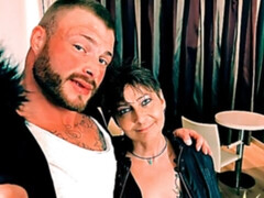 Большая жопа, Минет, Пальцем, Домашнее видео, Белье, Зрелые, Пирсинг, Тату