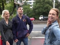 Rubia, Estilo perrito, Ffm, Pajear, Sexo duro, Sauna, Afeitado, Trio