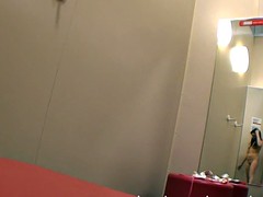 素人, 公共
