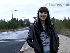 18 ans, Amateur, Brunette brune, Femelle, Hd, Se déshabiller, Adolescente, Jouets