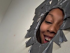 Noire, Brunette brune, Noir ébène, Hard, Léchez, Actrice du porno, Suçant, Nénés