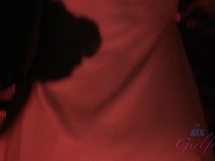 Enthousiasteling, Badkamer, Pijpbeurt, Bruinharig, Vriendin, Gezichtspunt, Kut duiken, Tieten likken