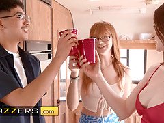 Анальный секс, Большая жопа, Большие сиськи, Минет, Брюнетки, Глубокая глотка, Милф, Бритые