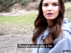 Morena, Checa, Penetracion con dedos, Hd, Lesbiana, Lamidas, Pov, Coño