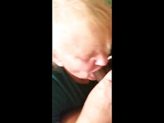 gumjob good sucks - Sucking Cock