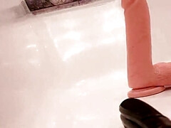 Leie, Schwanz, Hd, Milf, Gummi, Russisch, Solo, Weibliche ejakulation