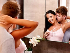 Pijpbeurt, Bruinharig, Gevangen, Hardcore, Moeder die ik wil neuken, Natuurlijke tieten, Geschoren, Tieten likken