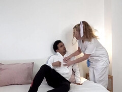 In den arsch, Grosser arsch, Blasen, Interrassisch, Milf, Krankenschwester, Muschi, Jungendliche (18+)