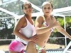 Leie, Arsch, Braunhaarige, Im freien, Erotischer film