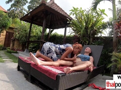 Aziatisch, Pijpbeurt, Hardcore, Huisgemaakt, Klein, Mager, Tiener, Tieten likken