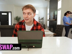 18 años, Mamada, Estilo perrito, Pajear, Hd, Lamidas, Gritar, Tabú