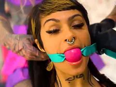 Amateur, Gorge profonde, Domination, Hd, Latex, Esclave, Nénés, Jouets