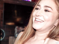 Amerikanisch, Arsch, Blasen, Lecken, Natürlichen titten, Muschi, Hintern versohlen, Titten