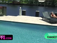 Bikini, Penetracion con dedos, Hd, Lamidas, Pov, Coño, Gritar, Adolescente