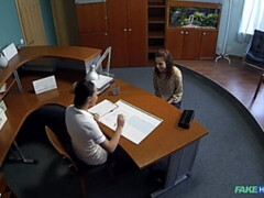 Leie, Arzt, Fingern, Lesbisch, Lecken, Büro, Muschi, Uniform