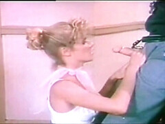 18 ans, Collège université, Tir de sperme, Hard, Professeur, Adolescente, Rétro ancien