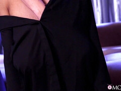 Negro, Rubia, Tetona, Ébano, Tacones, Besar, Madres para coger, Tetas