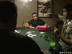 Собачьи, Европейки, Сперма на лице, Пальцем, Мамочка, От первого лица, Киски, Короткая стрижка