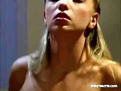 Анальный секс, Блондинки, Минет, Натуральные сиськи, Оргии, Бритые, Тощие, Втроем