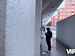 Rubia, Corrida, Cornudo, Checa, Tetas naturales, Realidad, Afeitado, Adolescente