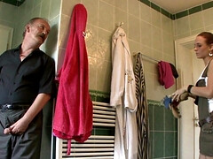 Grosser schwanz, Blasen, Braunhaarige, Geschnappt, Betrug, Tschechisch, Fingern, Lecken