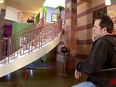 In den arsch, Grosser arsch, Aufs gesicht abspritzen, Interrassisch, Milf, Monster, Rau, Schreiend