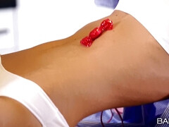 Lamer culo, Negro, Rubia, Mamada, Cocina, Ruso, Cabello corto, Tetas