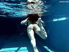 Leie, Grosser arsch, Bikini, Frau, Hd, Latina, Dusche, Solo