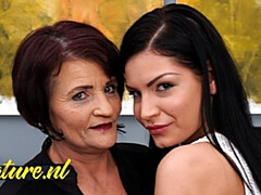 Enthousiasteling, Grote kont, Vingeren, Omie, Hd, Lesbisch, Likken, Geschoren