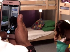 Enthousiasteling, Badkamer, Sperma in gezicht, Handbeurt, Hd, Interraciaal, Kut duiken, Billekoek