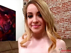 18 jaar, Grote mammen, Pijpbeurt, Hd, Natuurlijke tieten, Gezichtspunt, Tiener