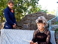 フェラチオ, お婆さん, 手コキする, 熟年, 淫乱熟女, ポルノスター, ストッキング, タトゥー