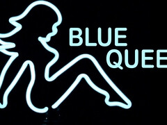 Brunette brune, Queue, Le plan cul à quatre, Hard, Hd, Talons, Mère que j'aimerais baiser, Jarretelles