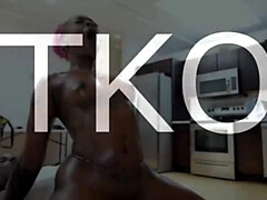 Amateur, Culo, Negro, Ébano, Gorda, Tetas naturales, Coño, Mojado