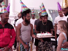 Negro, Garganta profunda, Polla, Interracial, Monstruo, Pequeña, Chupando, Tetas