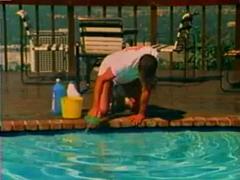 Nana, Sucer une bite, Tir de sperme, Faciale, Léchez, Piscine, Plan cul à trois, Rétro ancien