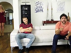 Американки, Красивые, Измена, Постарше, Грязные слова, Лизание, Милф, Мачеха