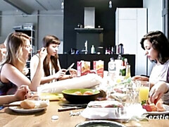 Lieveling, Diep in de keel, Gezichtspunt, Openbaar, Russisch, Geschoren, Tieten likken, Nat