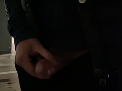 イく瞬間, 露出狂